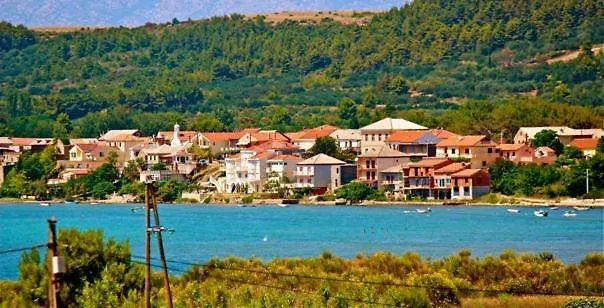 Amalija Ivanac 156 Ljubač